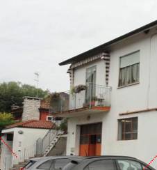 casa indipendente in vendita a Cornedo Vicentino