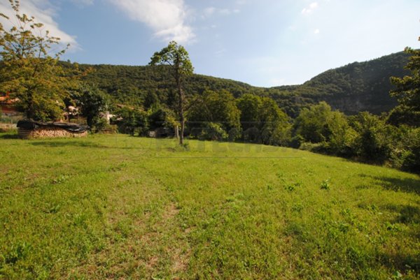 terreno edificabile in vendita a Cornedo Vicentino