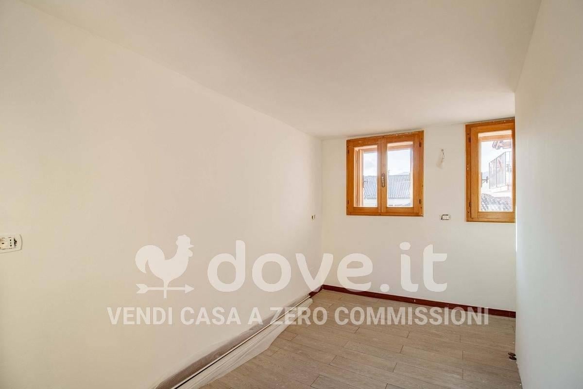 casa indipendente in vendita a Cornedo Vicentino