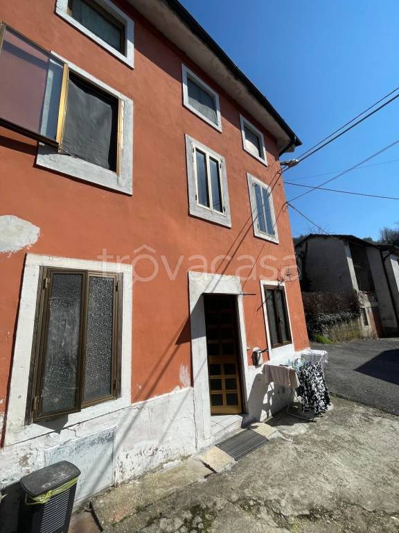 casa indipendente in vendita a Cornedo Vicentino