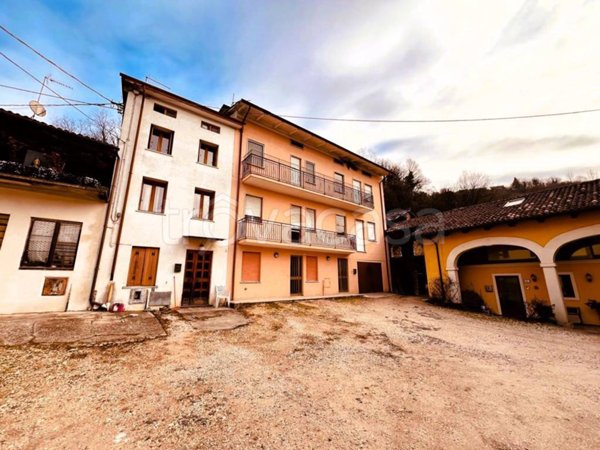 casa indipendente in vendita a Cornedo Vicentino in zona Spagnago
