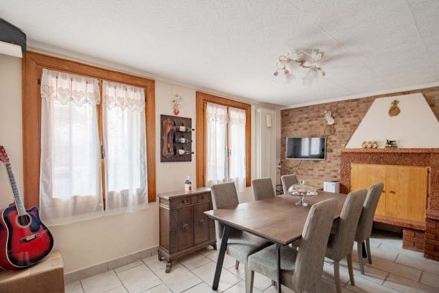 casa indipendente in vendita a Cornedo Vicentino