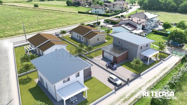 casa indipendente in vendita a Cornedo Vicentino in zona Cereda