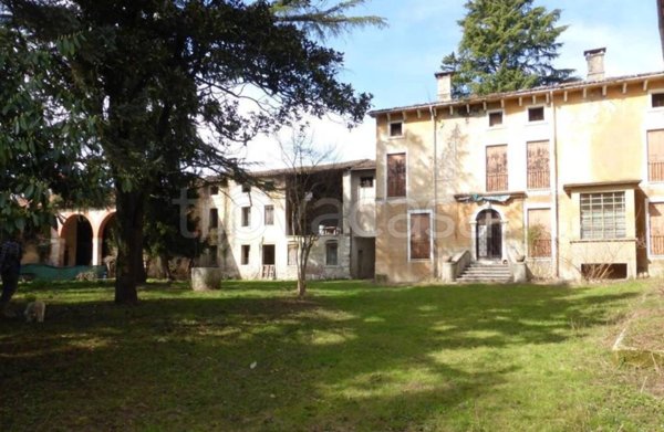 casa indipendente in vendita a Cornedo Vicentino in zona Cereda