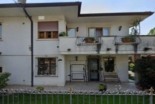 casa indipendente in vendita a Cornedo Vicentino