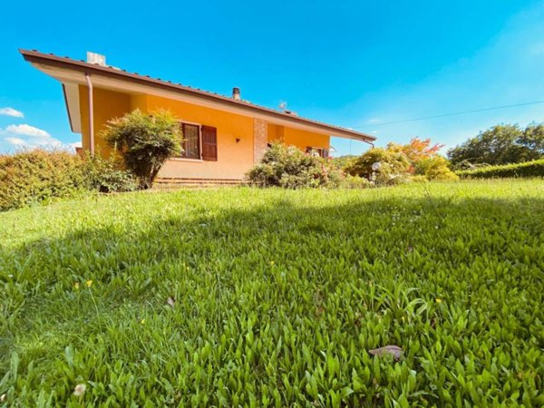 casa indipendente in vendita a Cornedo Vicentino in zona Cereda