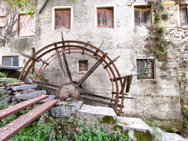 casa indipendente in vendita a Cornedo Vicentino in zona Cereda