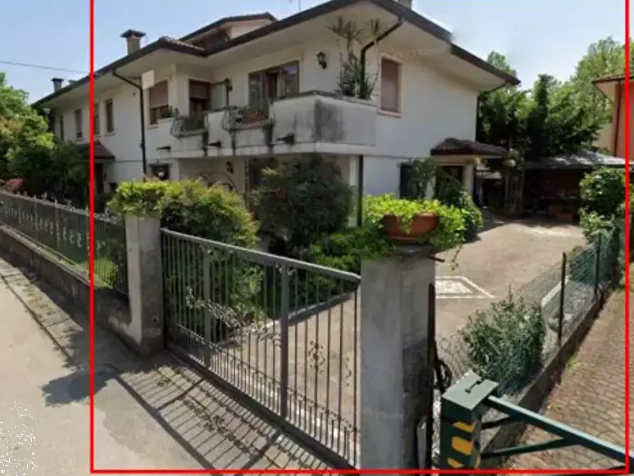 casa indipendente in vendita a Cornedo Vicentino
