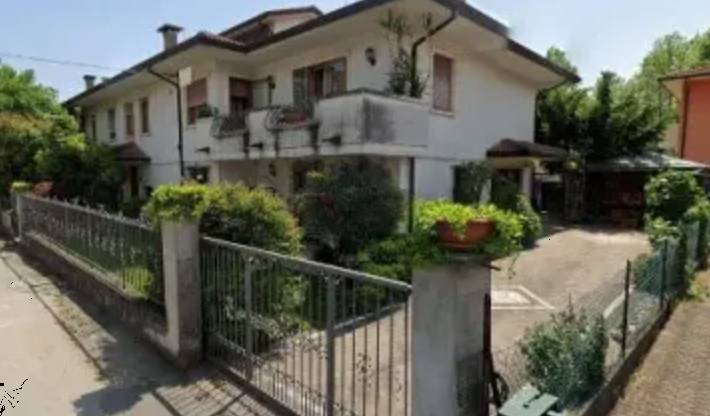 casa indipendente in vendita a Cornedo Vicentino