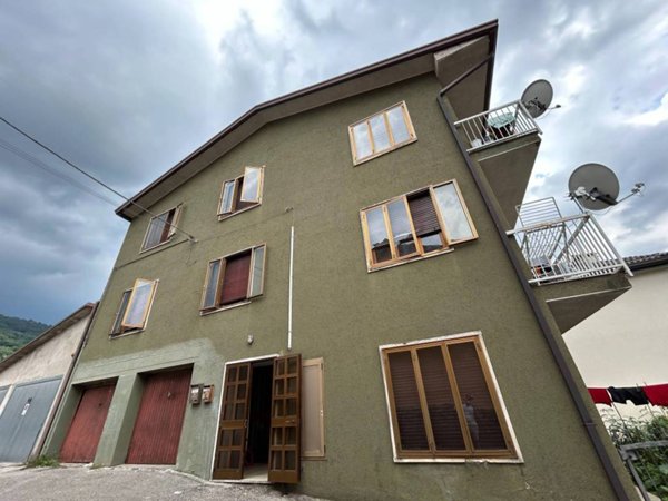 intera palazzina in vendita a Cornedo Vicentino