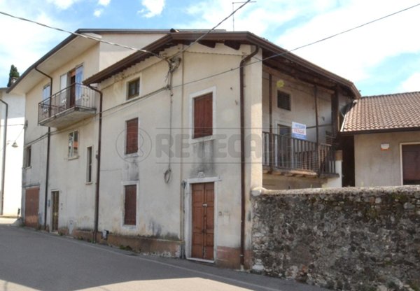 casa semindipendente in vendita a Cornedo Vicentino