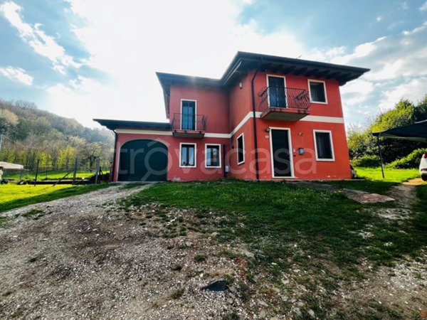 casa indipendente in vendita a Cornedo Vicentino