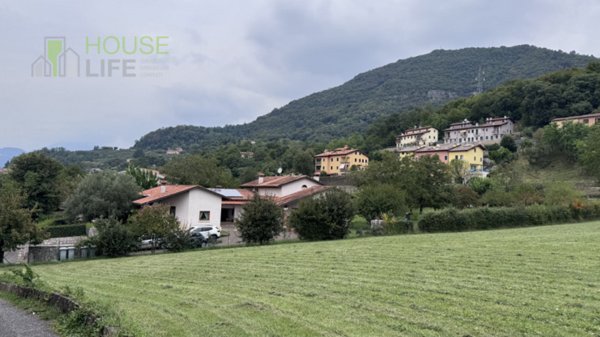 casa indipendente in vendita a Cornedo Vicentino in zona Cereda