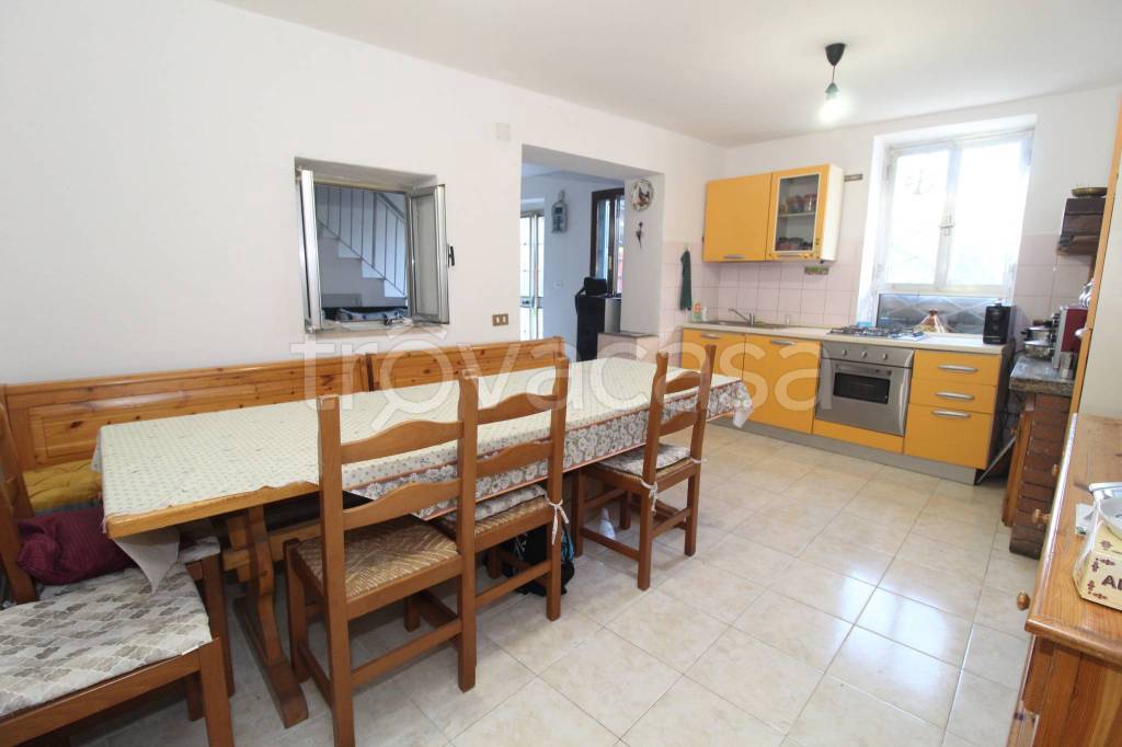 casa indipendente in vendita a Cornedo Vicentino