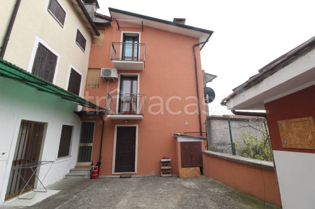 casa indipendente in vendita a Cornedo Vicentino