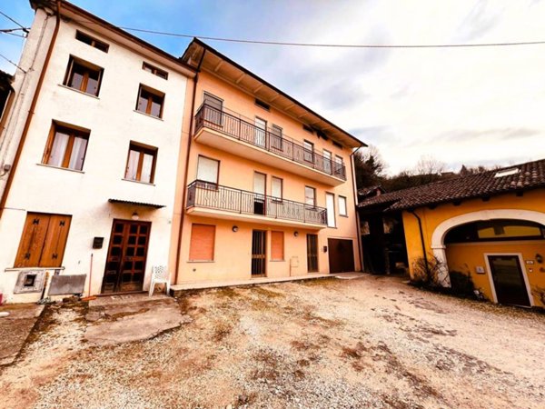 casa indipendente in vendita a Cornedo Vicentino in zona Spagnago