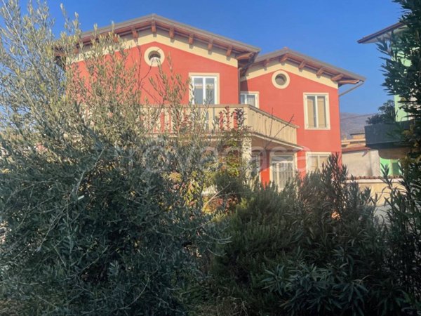 casa indipendente in vendita a Cornedo Vicentino