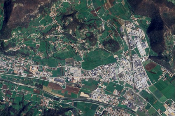 terreno edificabile in vendita a Cornedo Vicentino