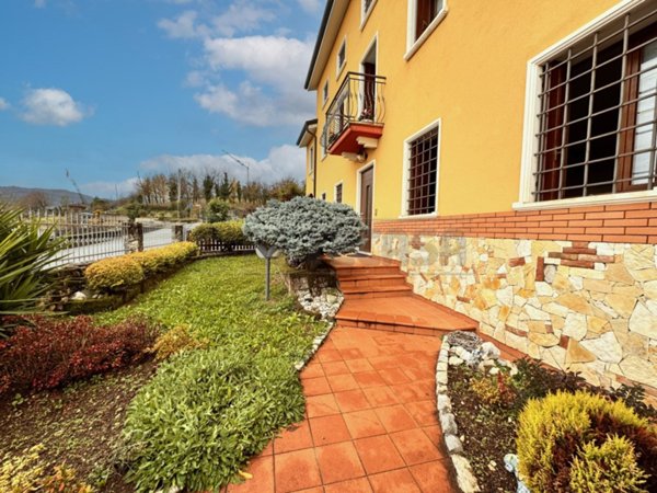 appartamento in vendita a Cornedo Vicentino