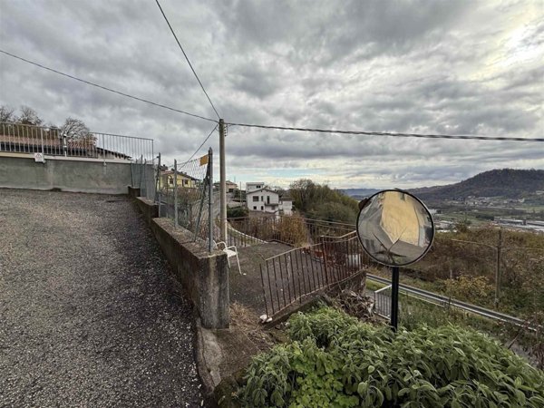 casa semindipendente in vendita a Cornedo Vicentino