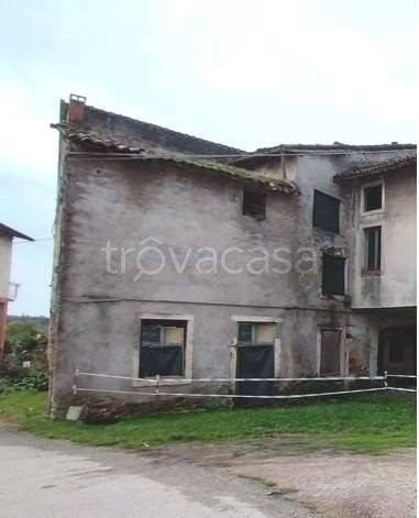 casa indipendente in vendita a Cornedo Vicentino in zona Cereda