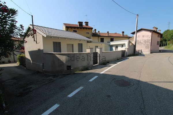 appartamento in vendita a Cornedo Vicentino in zona Cereda