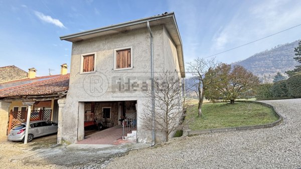 casa indipendente in vendita a Cornedo Vicentino