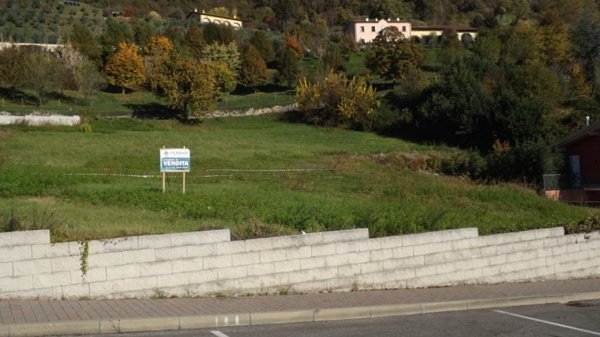 casa indipendente in vendita a Cornedo Vicentino in zona Cereda