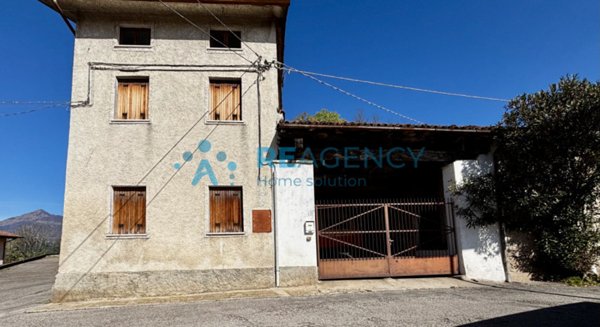 casa indipendente in vendita a Cornedo Vicentino in zona Muzzolon