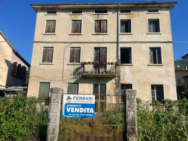 casa indipendente in vendita a Cornedo Vicentino
