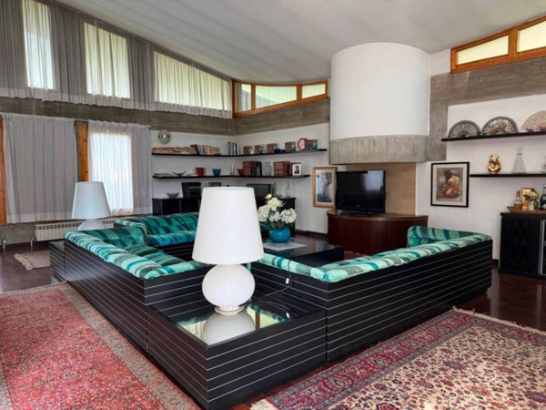 casa indipendente in vendita a Cornedo Vicentino in zona Cereda