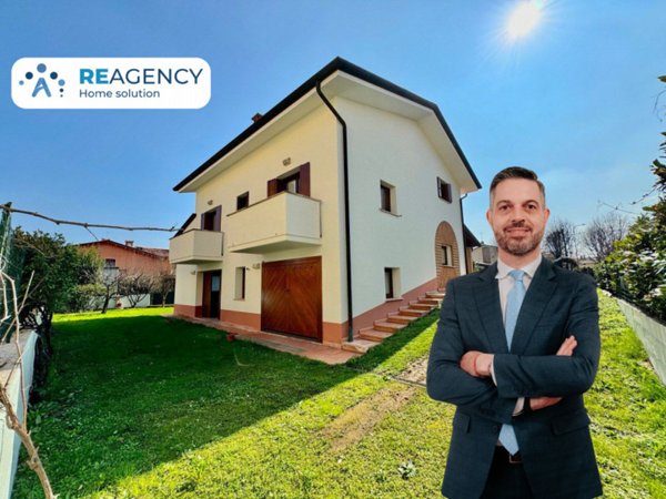 casa indipendente in vendita a Costabissara