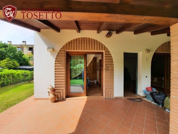 casa indipendente in vendita a Costabissara