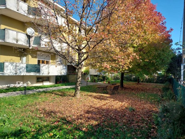 intera palazzina in vendita a Costabissara