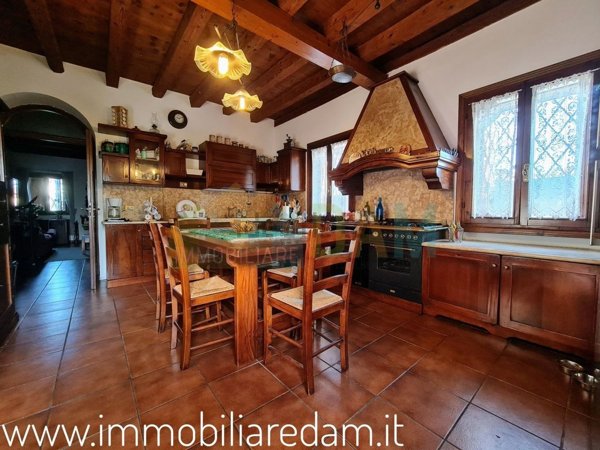casa semindipendente in vendita a Costabissara