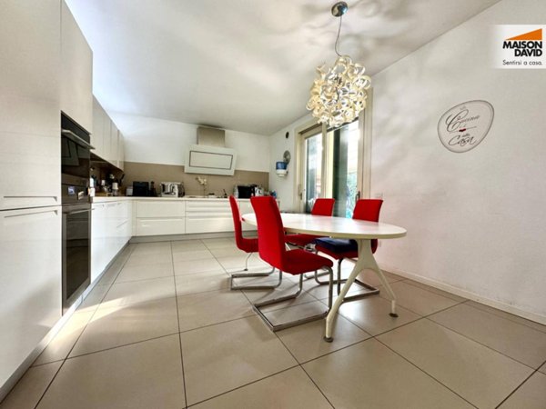casa indipendente in vendita a Costabissara