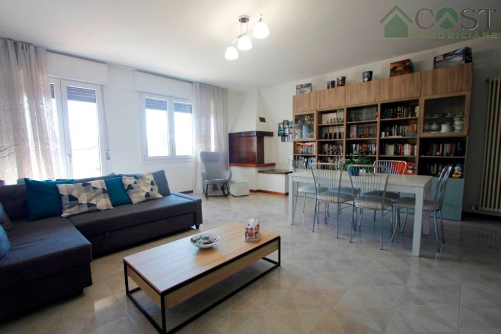 appartamento in vendita a Costabissara