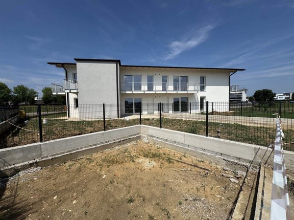 appartamento in vendita a Costabissara