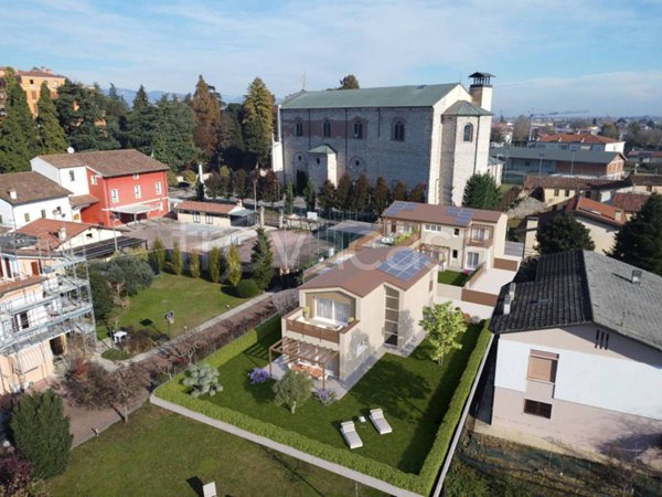 appartamento in vendita a Costabissara