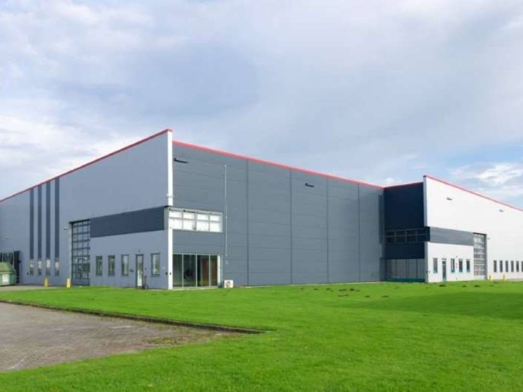 locale commerciale in vendita a Costabissara