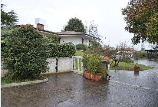 casa indipendente in vendita a Costabissara