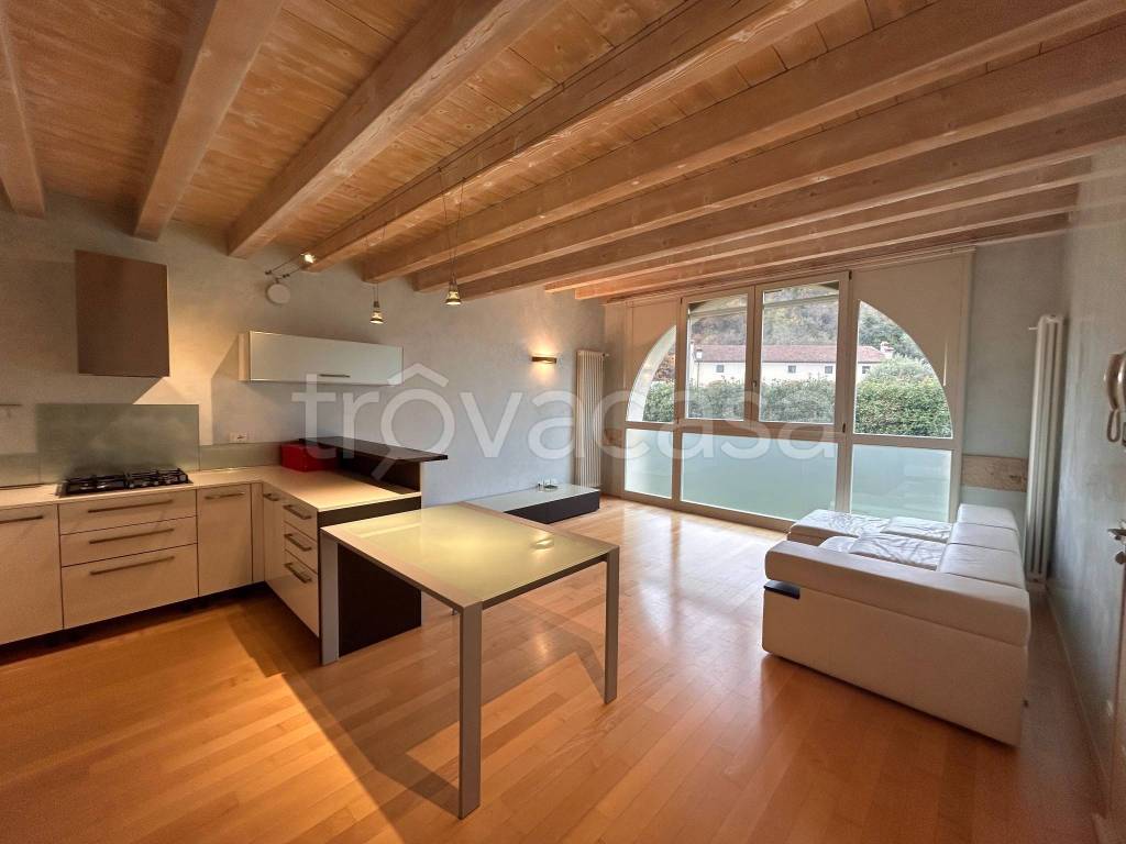 appartamento in vendita a Costabissara