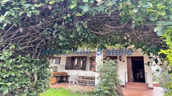 casa indipendente in vendita a Costabissara