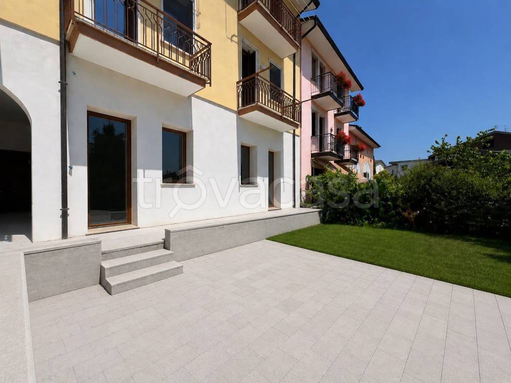appartamento in vendita a Costabissara