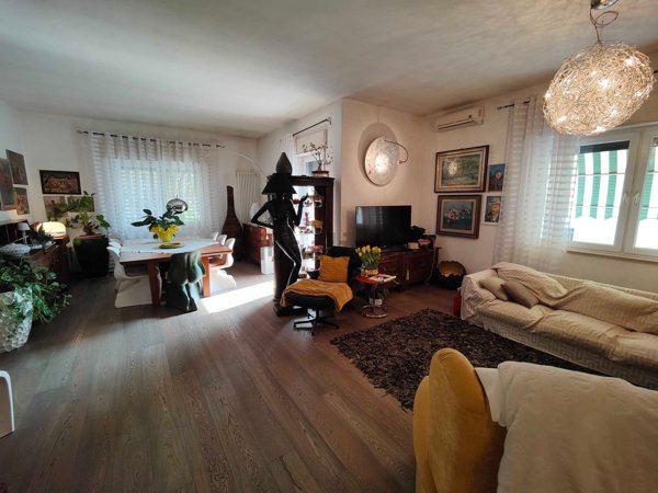 casa indipendente in vendita a Costabissara