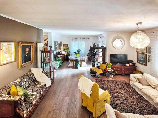 casa indipendente in vendita a Costabissara