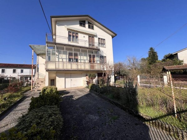 appartamento in vendita a Costabissara