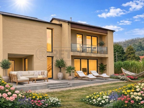 casa indipendente in vendita a Costabissara