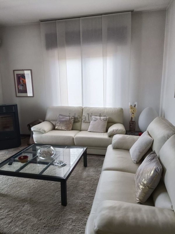 casa indipendente in vendita a Costabissara