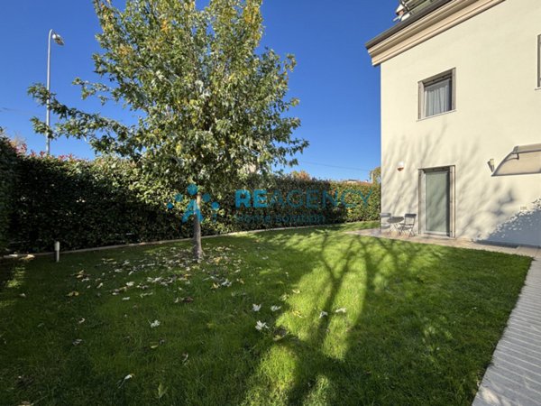 casa semindipendente in vendita a Costabissara in zona Motta